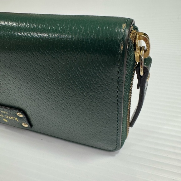 Kate Spade Neda wallet. The "Neda" is a popular style of wallet, EUC - Picture 3 of 11